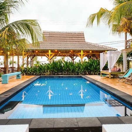 Sedjiwa Hotel Gili Air Exterior photo