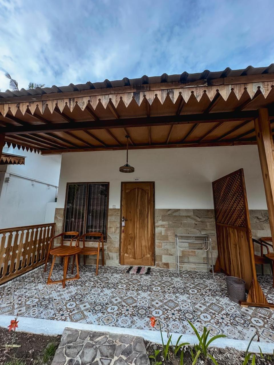 Sedjiwa Hotel Gili Air Exterior photo
