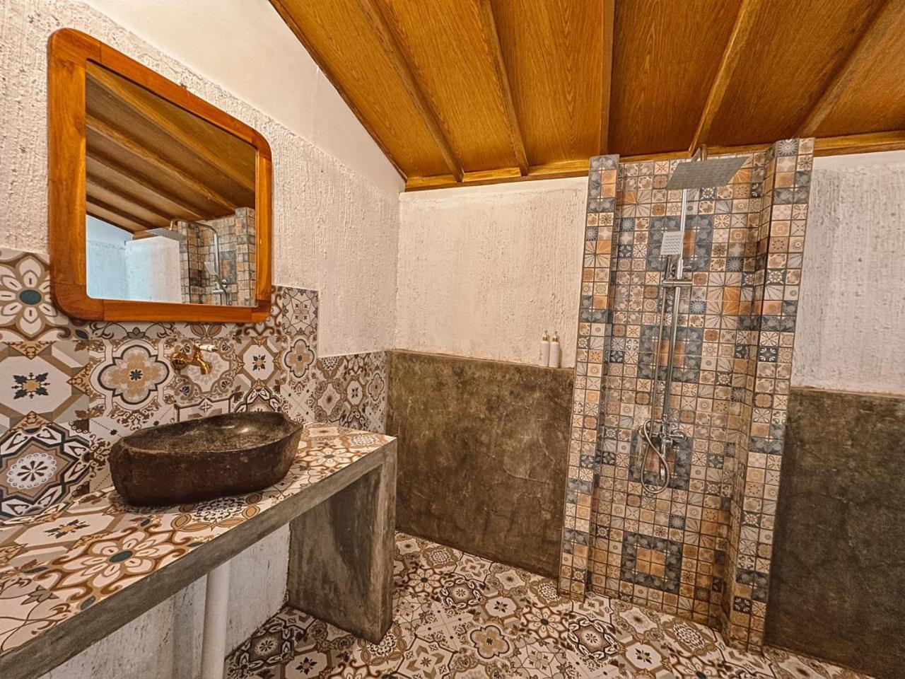 Sedjiwa Hotel Gili Air Exterior photo